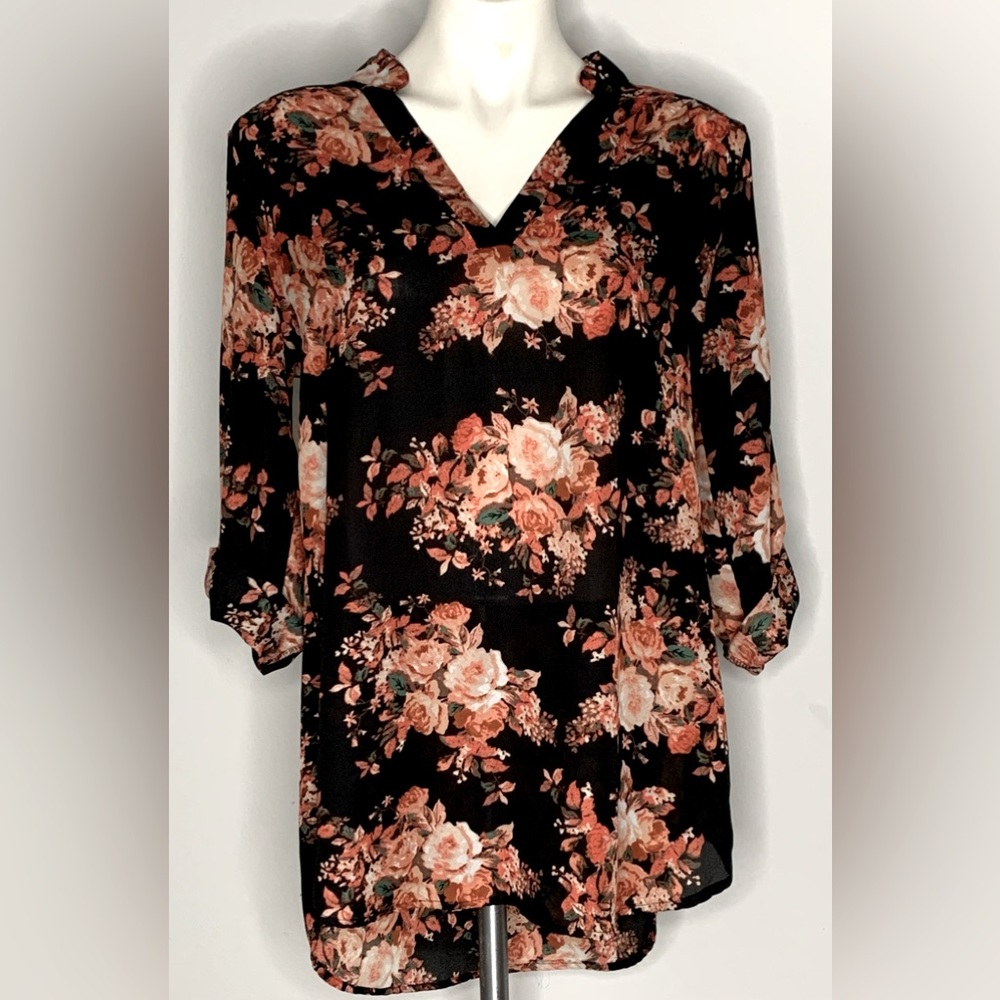 Women blouse, beautiful flower prints blouse size L